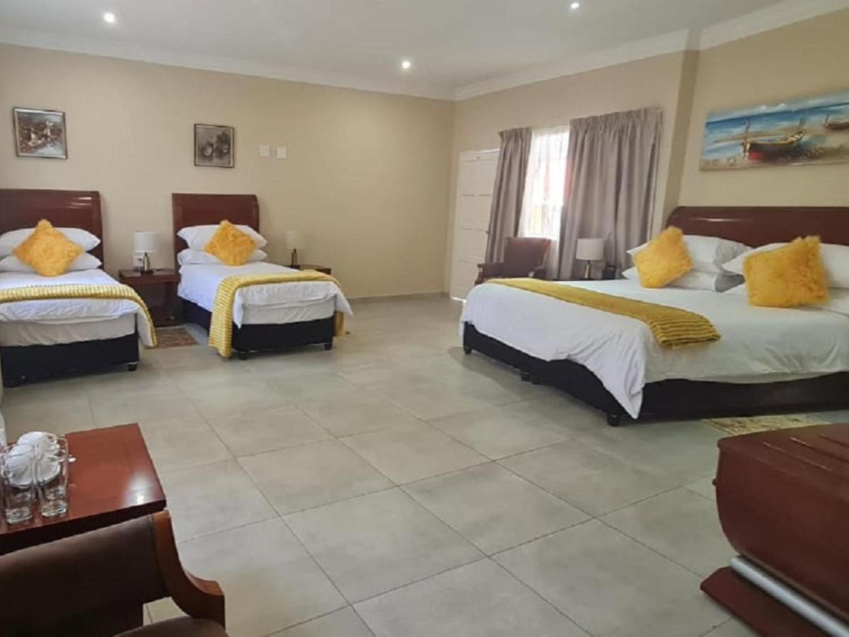 Benoni N12 Hotel Exterior foto